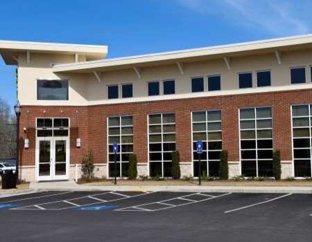 How to choose the right drone building cleaning company