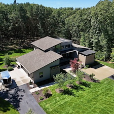 Ada-Michigan-exterior-residential-cleaning 0