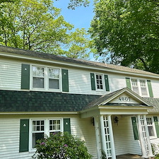 Roof-Softwash-cleaning-holland-Michigan 0